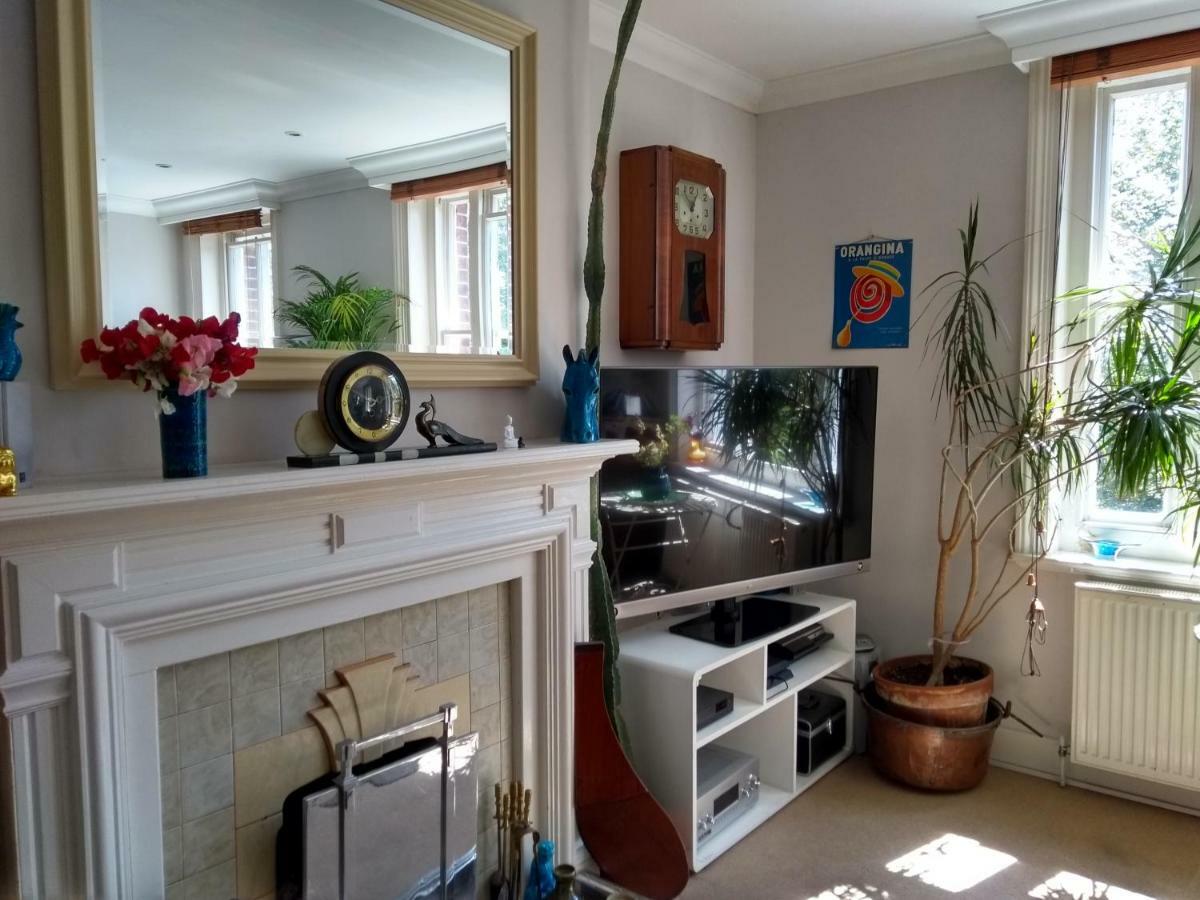 Stunning Retro Apartment In Central Brighton Bagian luar foto